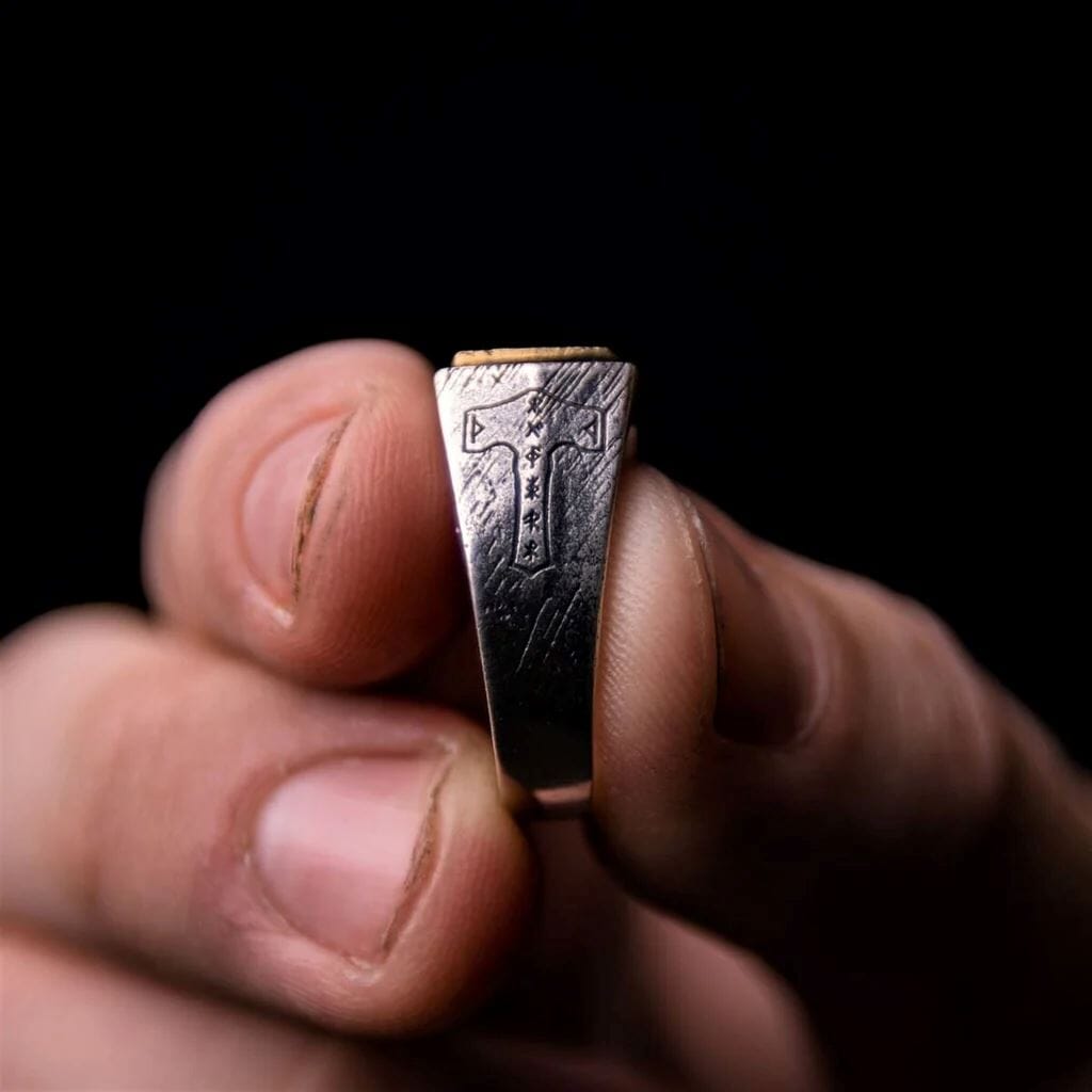 Unisize Courage Rune Ring in Silver Ring Skaldic Jewelry
