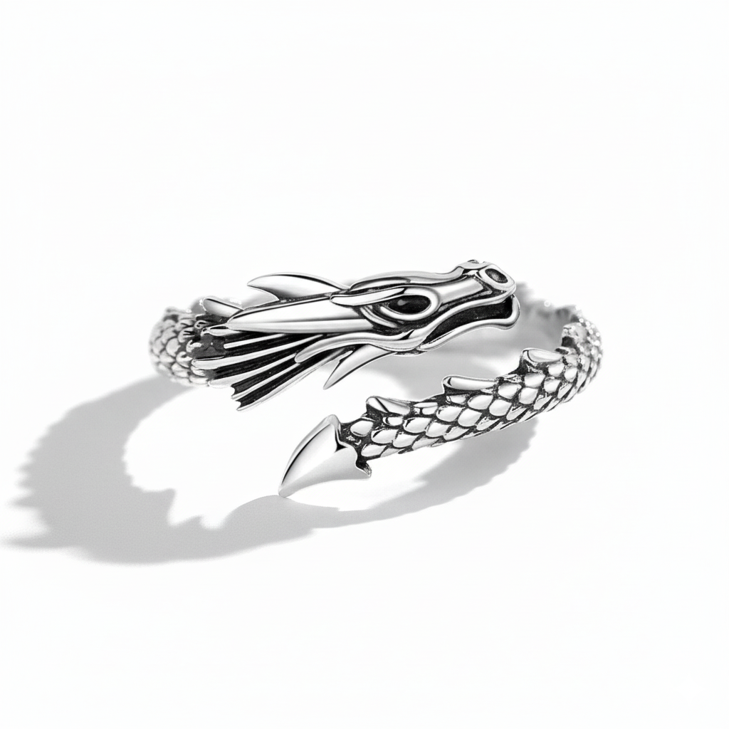 Dragon Ring in Silver