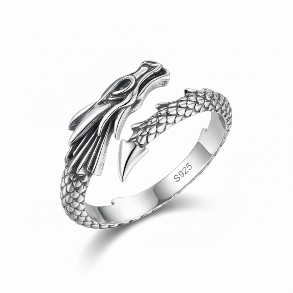 Dragon Ring in Silver