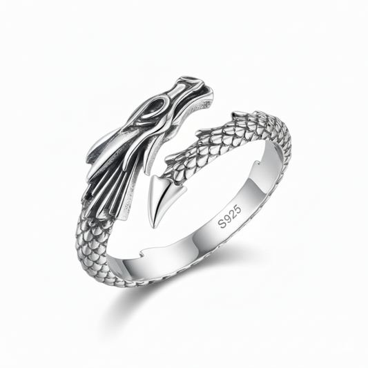 Dragon Ring in Silver