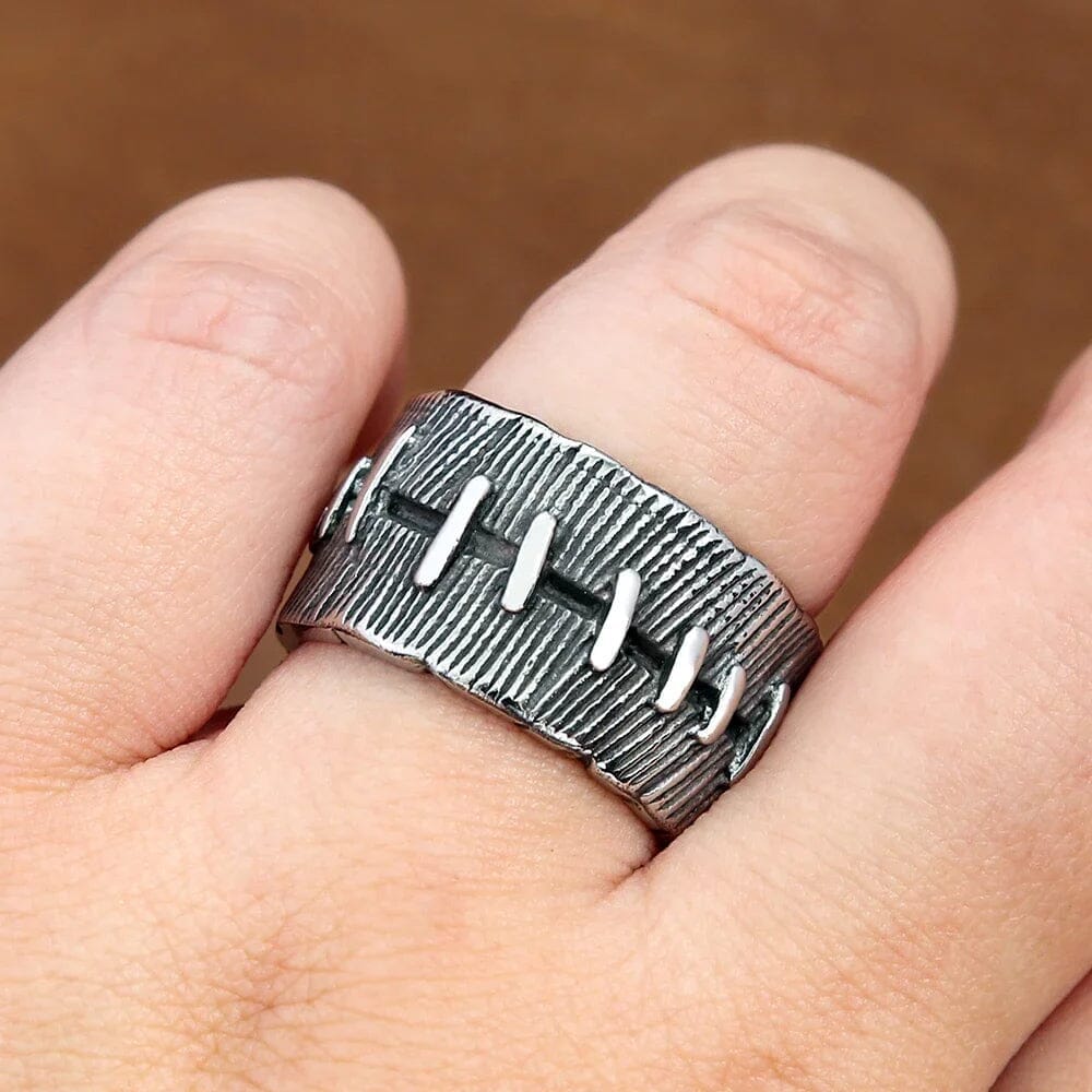 Berserker Ring – Warrior's Scars in Stainless Steel Ring [Skaldic_Jewelry] 