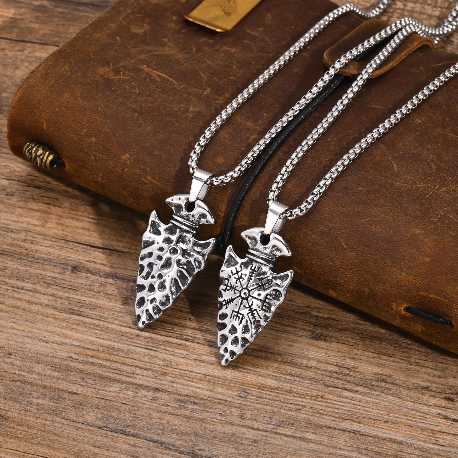 Colar Runa Vegvisir em Aço Inoxidável Skaldic Jewelry Prata 60cm 