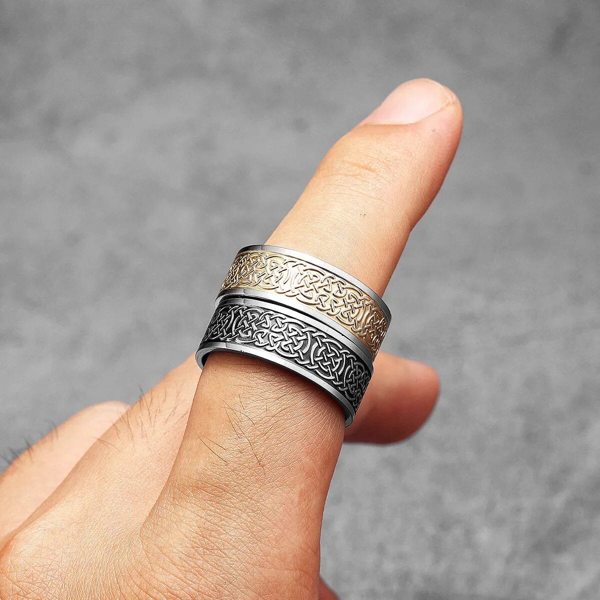 Norse Ullr Ring – The Hunter’s Eternal Knot Ring [Skaldic_Jewelry] 